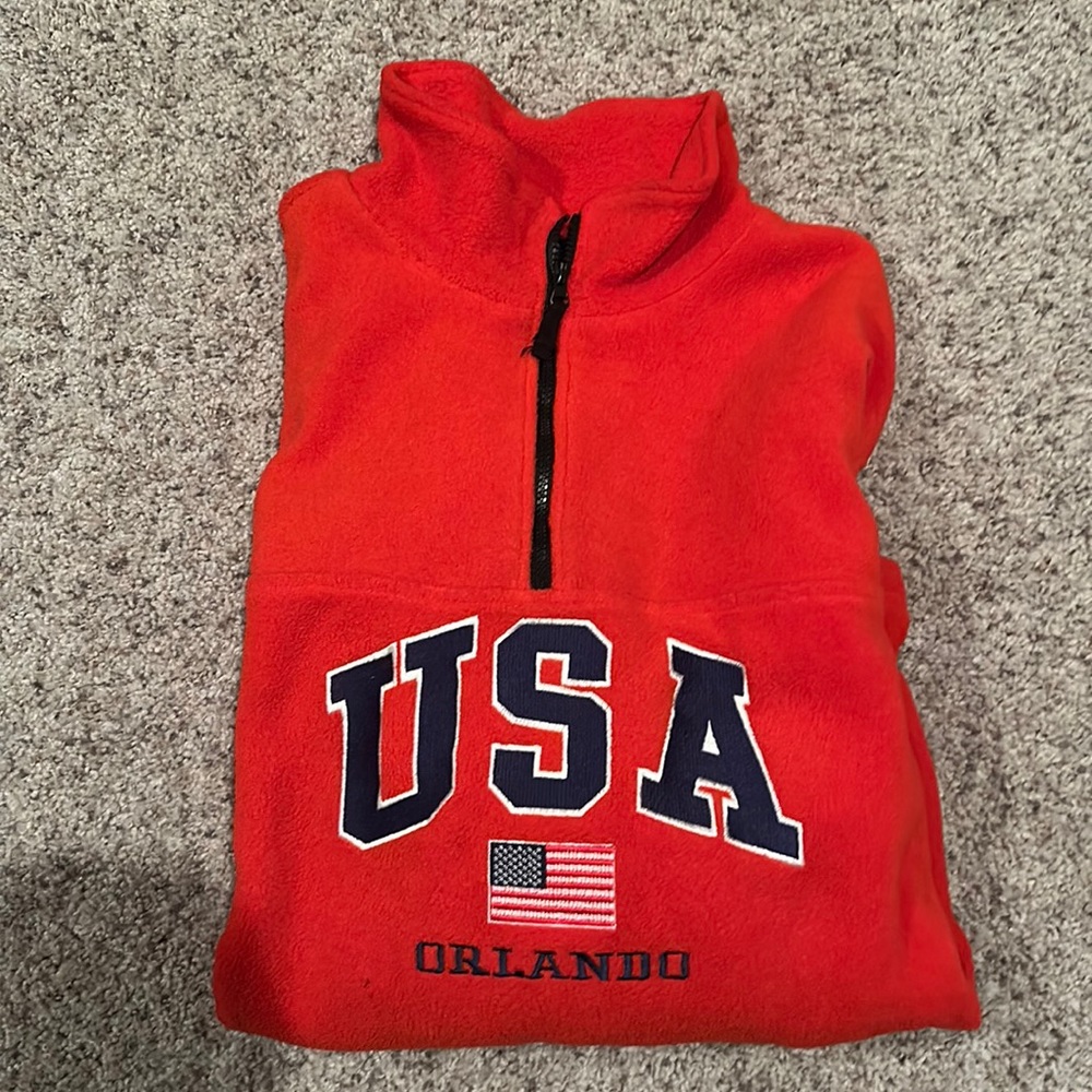 Quarter zip fleece